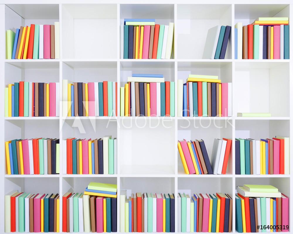 Afbeeldingen van Bookshelf with books
